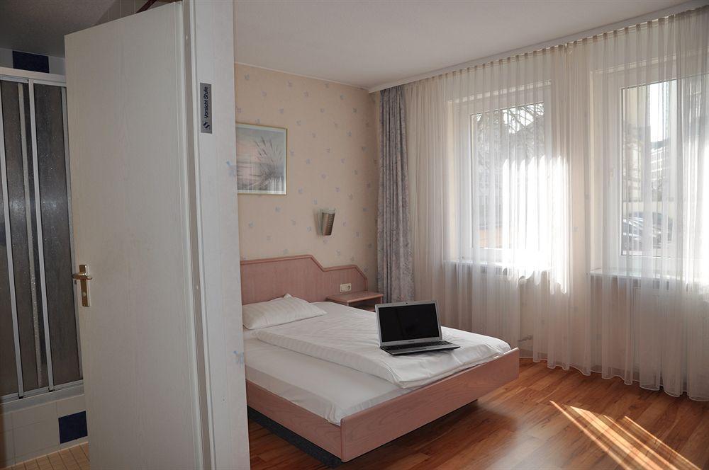 Hotel Astoria Франкфурт-на-Майне Экстерьер фото