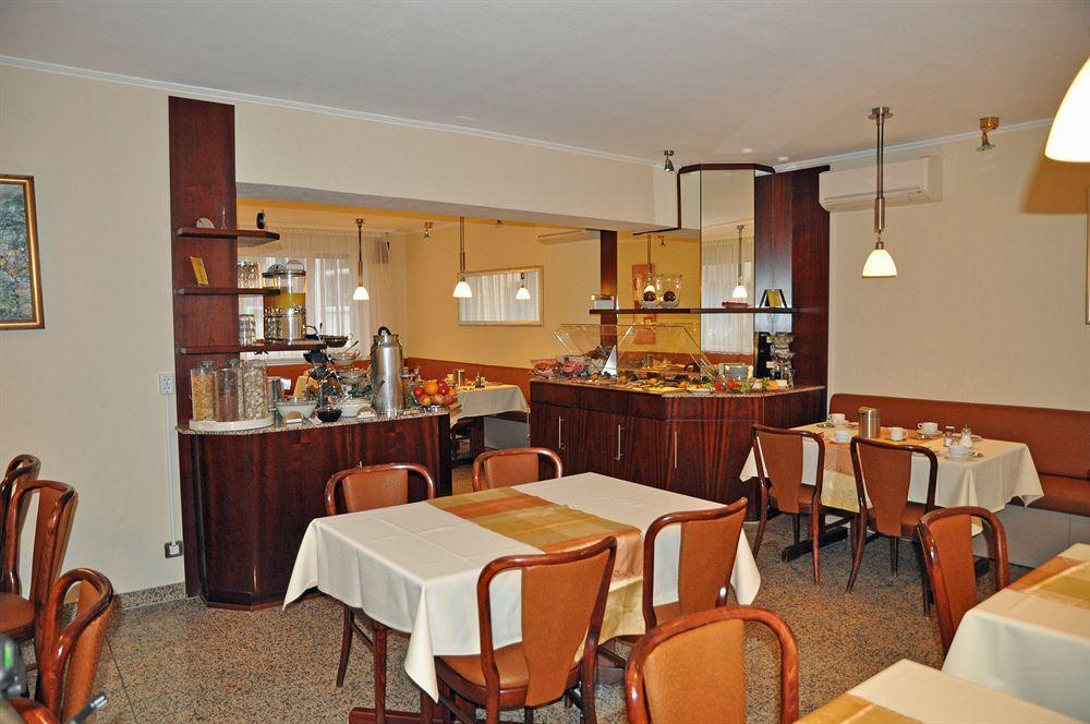 Hotel Astoria Франкфурт-на-Майне Экстерьер фото
