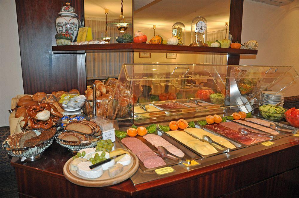 Hotel Astoria Франкфурт-на-Майне Экстерьер фото