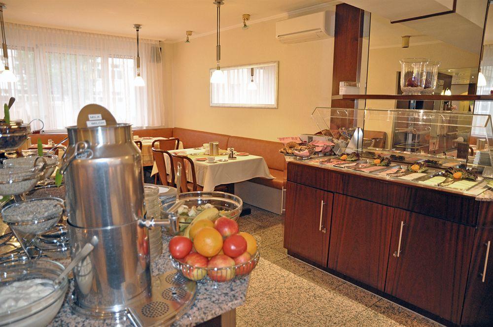 Hotel Astoria Франкфурт-на-Майне Экстерьер фото